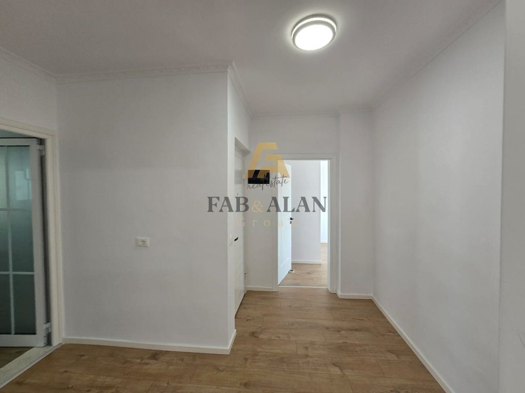 TEK RRUGA BARDHYL APARTAMENT 2+1 PER SHITJE! 4