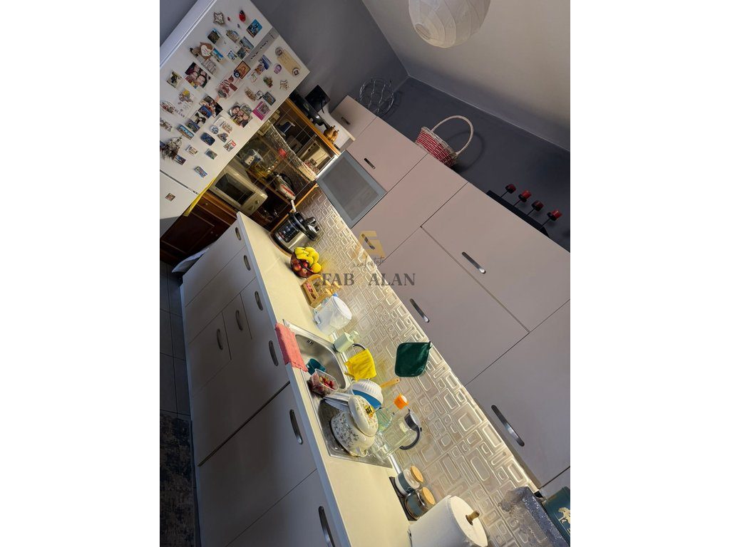 Shitet Apartament 2+1+2 në Astir – 100 m² me Hipotekë 2