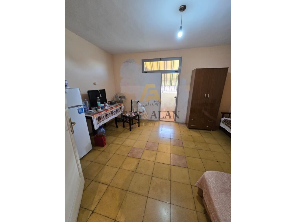 APARTAMENT 1+1 PER SHITJE TEK RRUGA E DIBRES! 2