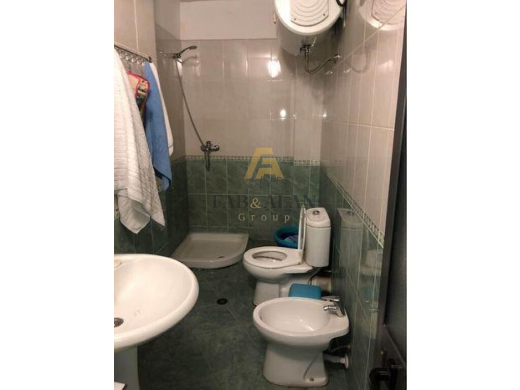 TEK ISH PARKU APARTAMENT 2+1 PER SHITJE! 4