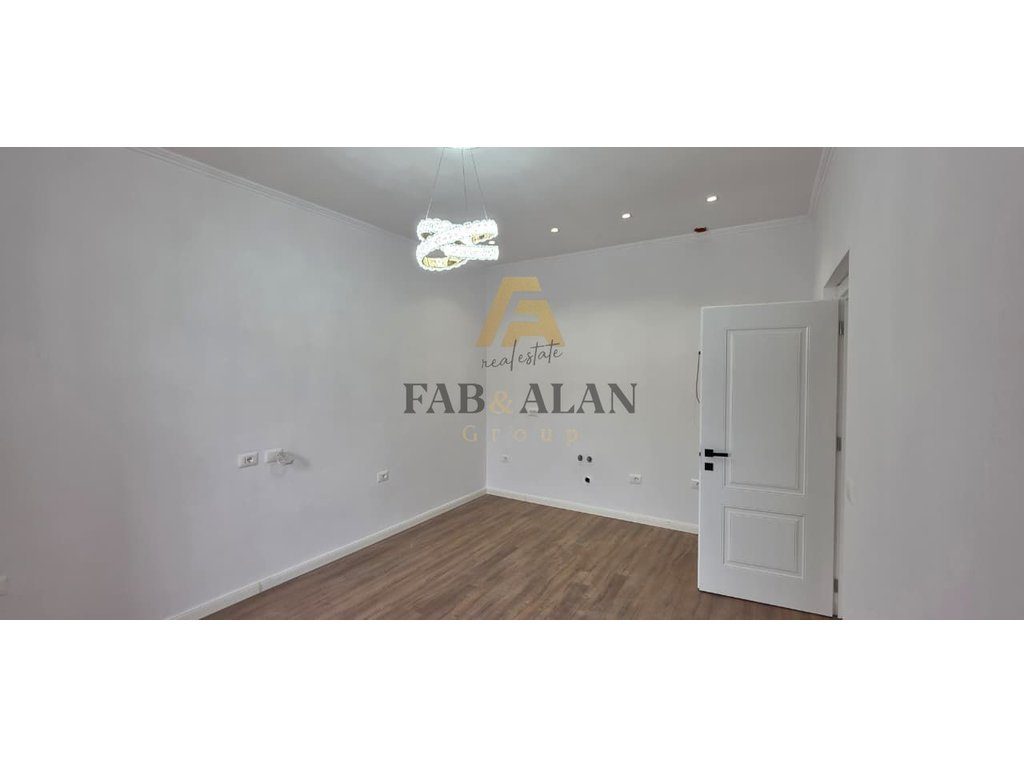 Apartament 2+1 Për Shitje në Rruga Bardhyl, Tiranë - 148,000€ | 70 m² 4