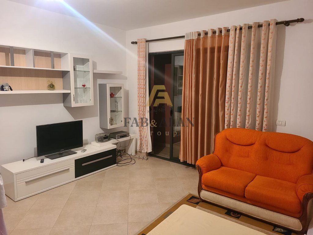 SHITET APARTAMENT 2+1+2, 97 M² NË YZBERISHT – ME HIPOTEKË DHE I MOBILUAR