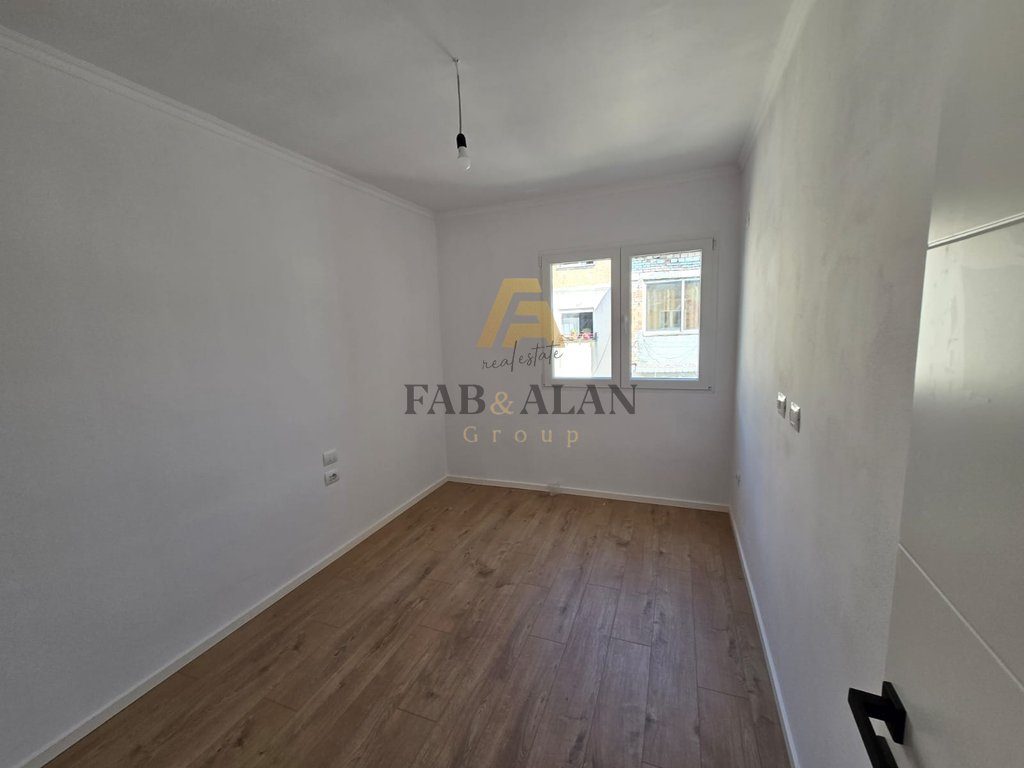 NE HYRJE TE DON BOSKOS APARTAMENT 2+1 PER SHITJE! 4
