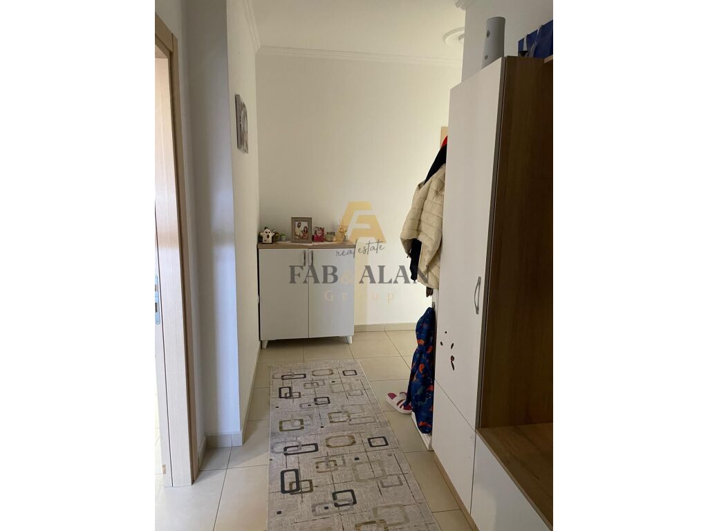 NE KINOSTUDIO APARTAMENT 2+1+2 PER SHITJE! 3