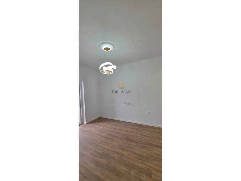 Apartament 2+1 Për Shitje në Rruga Bardhyl, Tiranë - 148,000€ | 70 m² 3