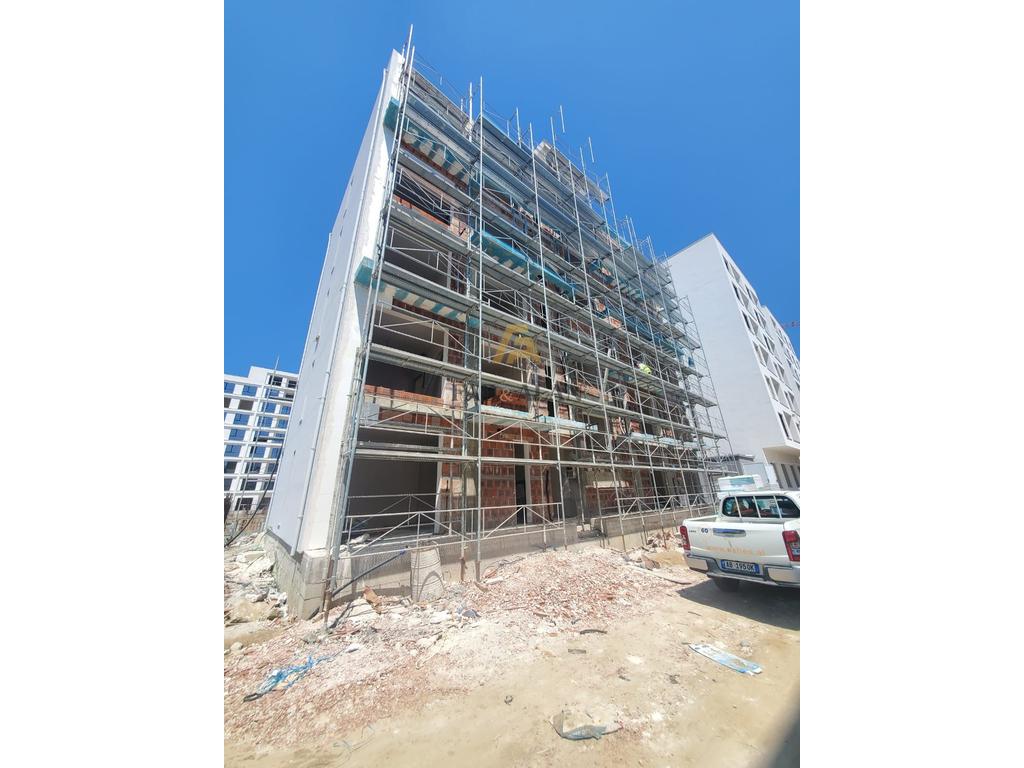 NE GOLEM APARTAMENT 1+1 PER SHITJE! 4