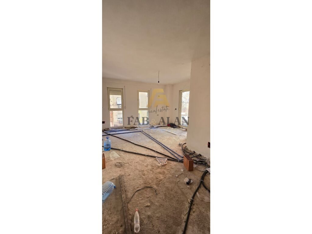 PERBALLE PROKURORISE SE TIRANES APARTAMENT 2+1+2 PER SHITJE! 3
