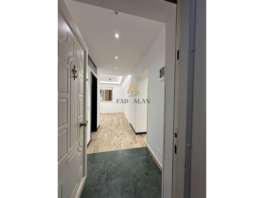 PERBALLE PETRO NINIT APARTAMENT 1+1 PER SHITJE! 2