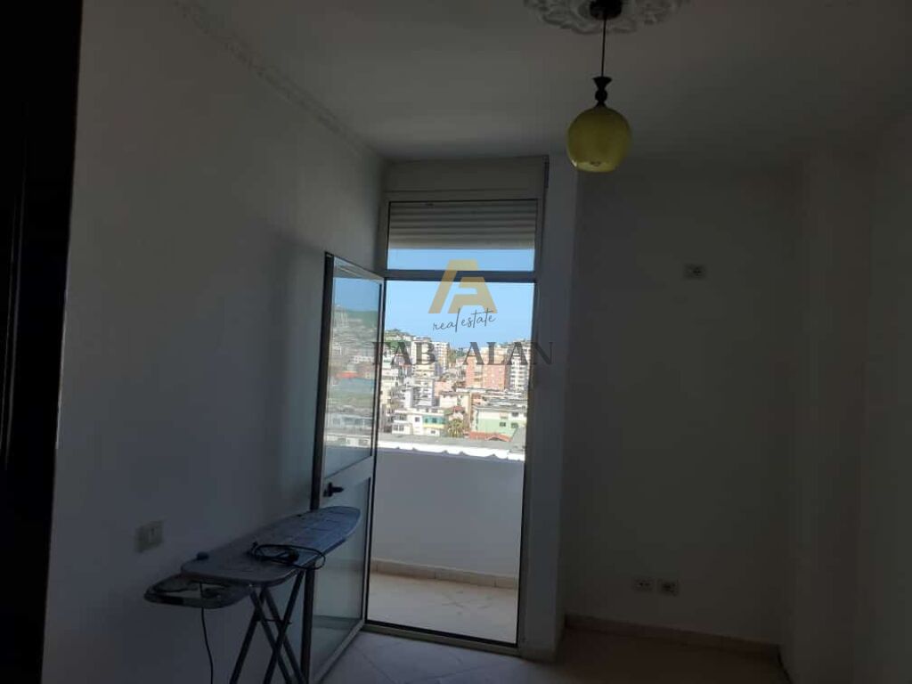 APARTAMENT 2+1 PER SHITJE NE DURRES! 4