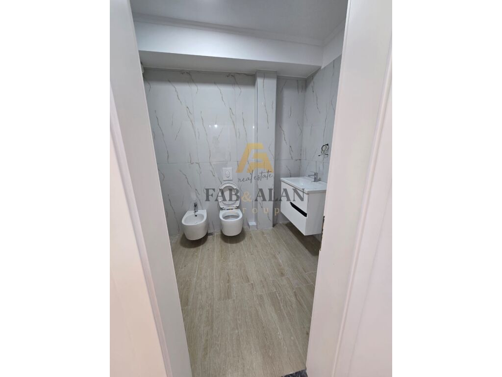 APARTAMENT 1+1 PER SHITJE TEK SHKOLLA E KUQE! 4
