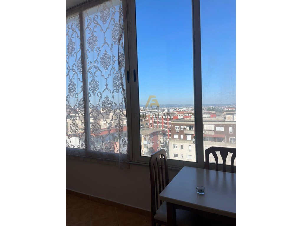NE FRESK TEK RRUGA THESARIT APARTAMENT 2+1 PER SHITJE!