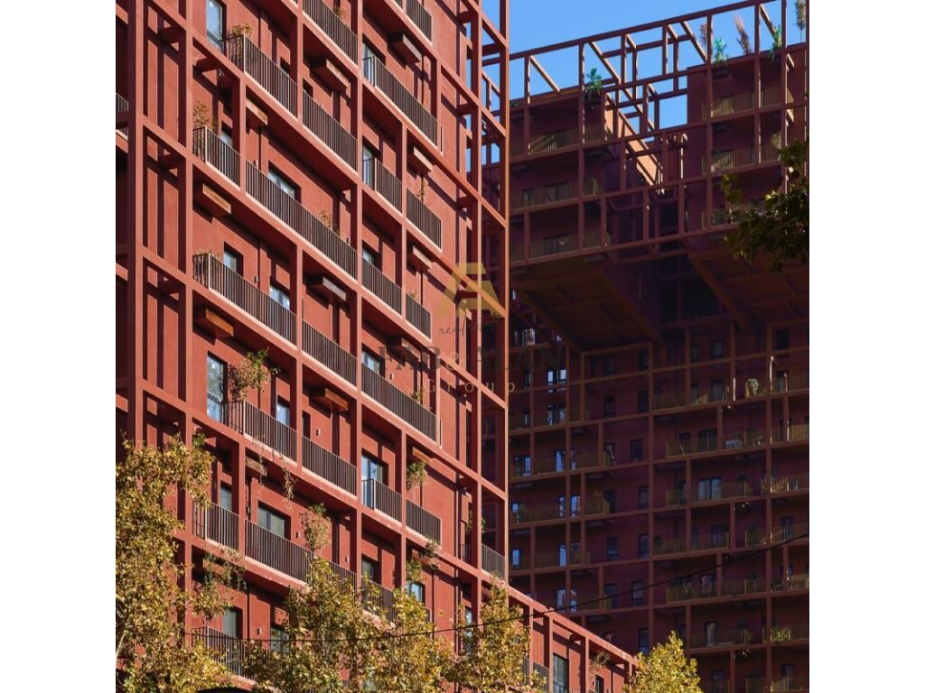 TEK GARDEN BUILDING RRUGA E KAVAJES, APARTAMENT 3+1+2 PER QERA!