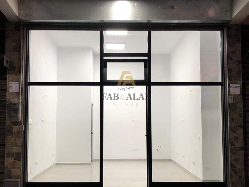 AMBIENT BIZNESI PER QERA TEK RRUGA 4 DESHMORET! 2