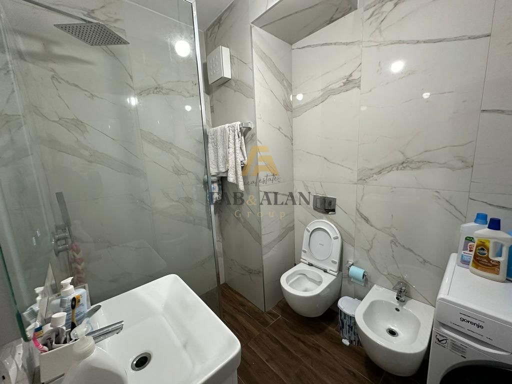 APARTAMENT PER SHITJE 2