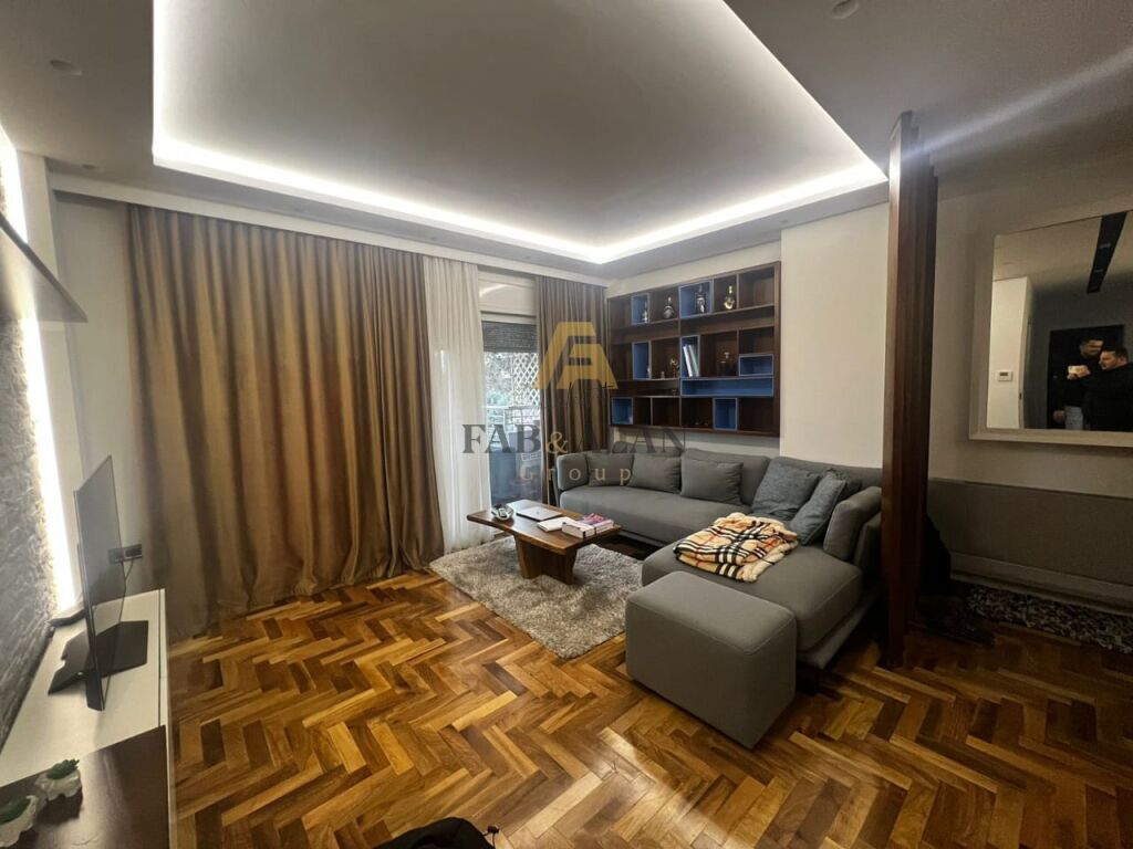 APARTAMENT 2+1+GARAZH PER SHITJE NE DURRES! 3