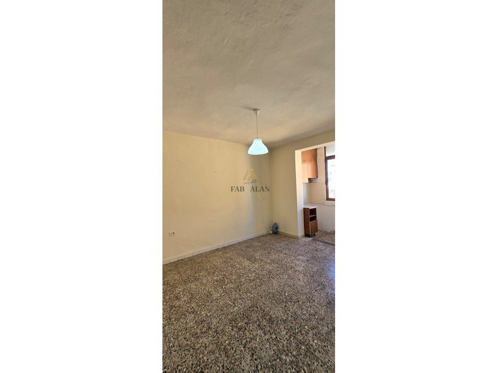 TEK 21 DHJETORI APARTAMENT 1+1+DEPO! 3