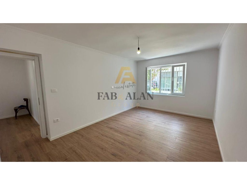 TEK VARRI I BAMIT APARTAMENT 2+1 PER SHITJE!