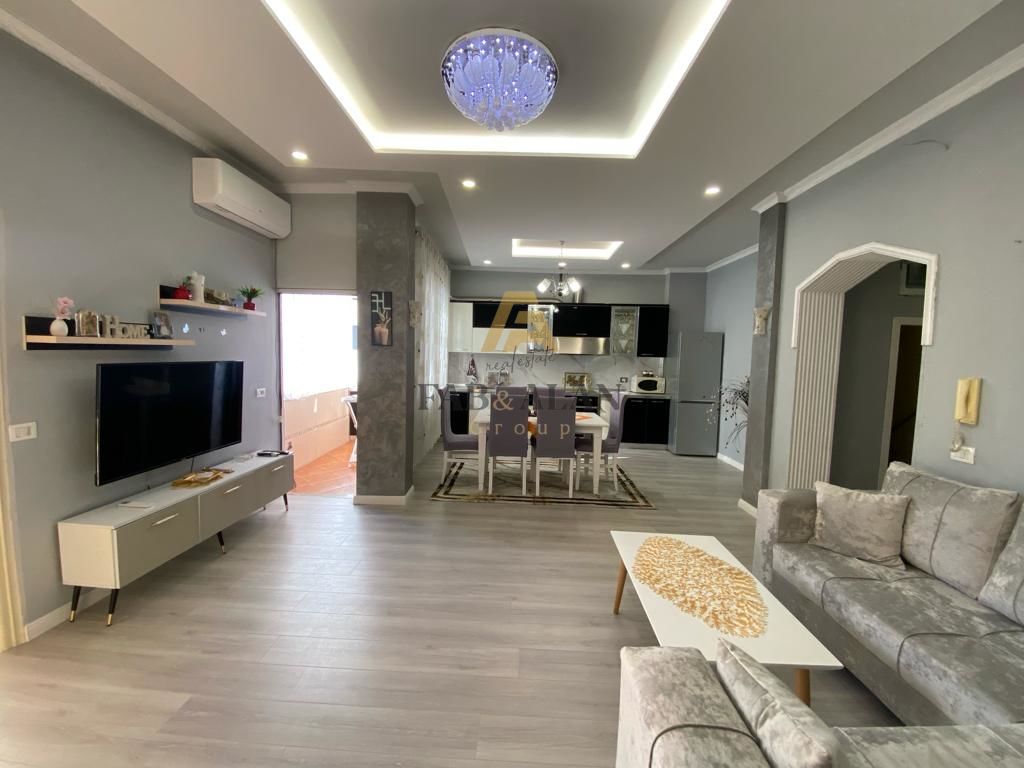 Apartament 2+1 per shitje tek Urgjenca ne Durres! 4