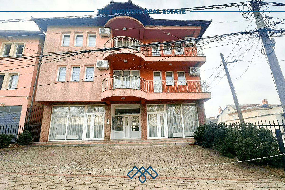 Shtëpi me qira 500m2 – Arbëri/Dragodan.