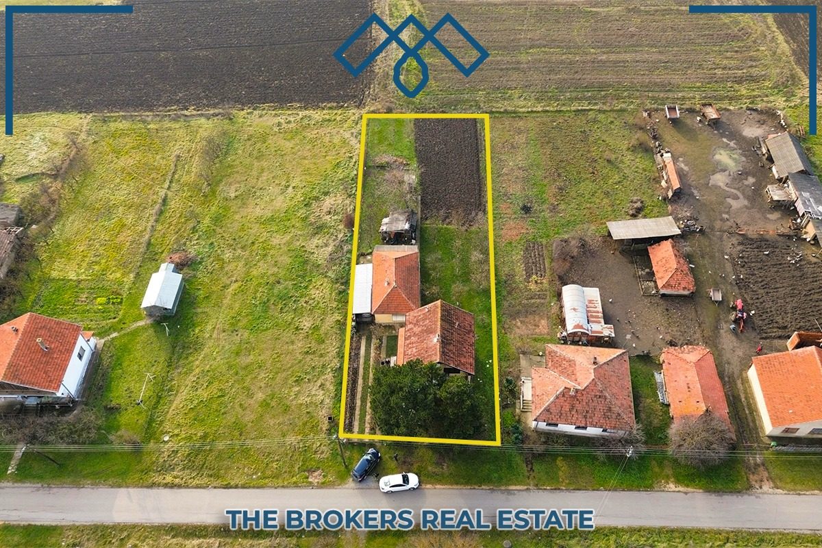 Shtepi në SHITJE 130m² dhe 13 ari truall me fletë poseduese – Suhadoll
