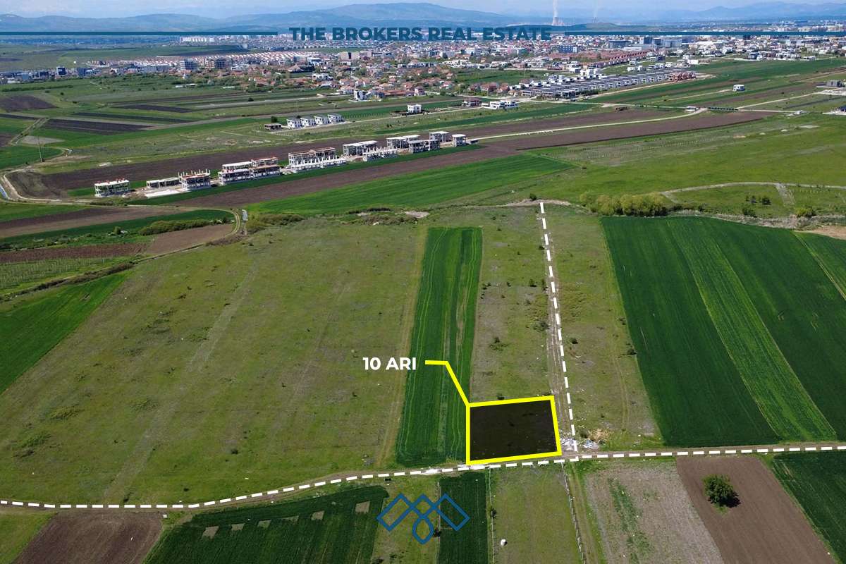 Parcelë në shitje 10 Ari – Llapllasellë, me mundësi ndarje në 3 parcela nga 3.33 ari.
