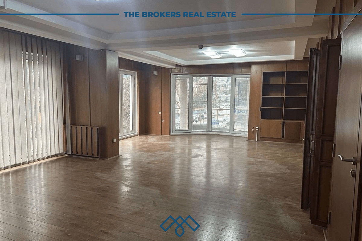 Objekt me qira në lagjen Pejton – 342 m2 3