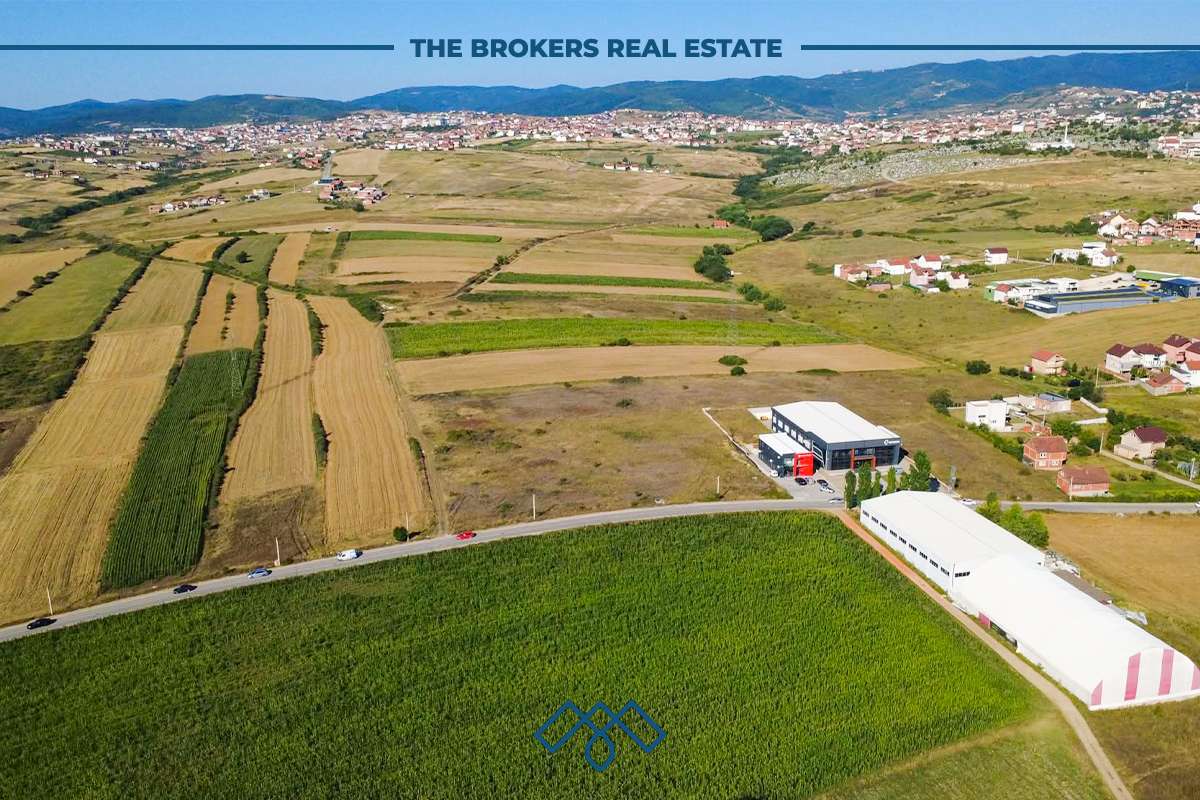 Parcelë 21 Ari, me qira – Arbëria 3. 2