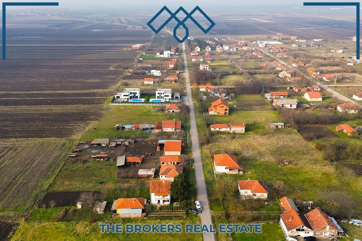 Shtepi në SHITJE 130m² dhe 13 ari truall me fletë poseduese – Suhadoll 4