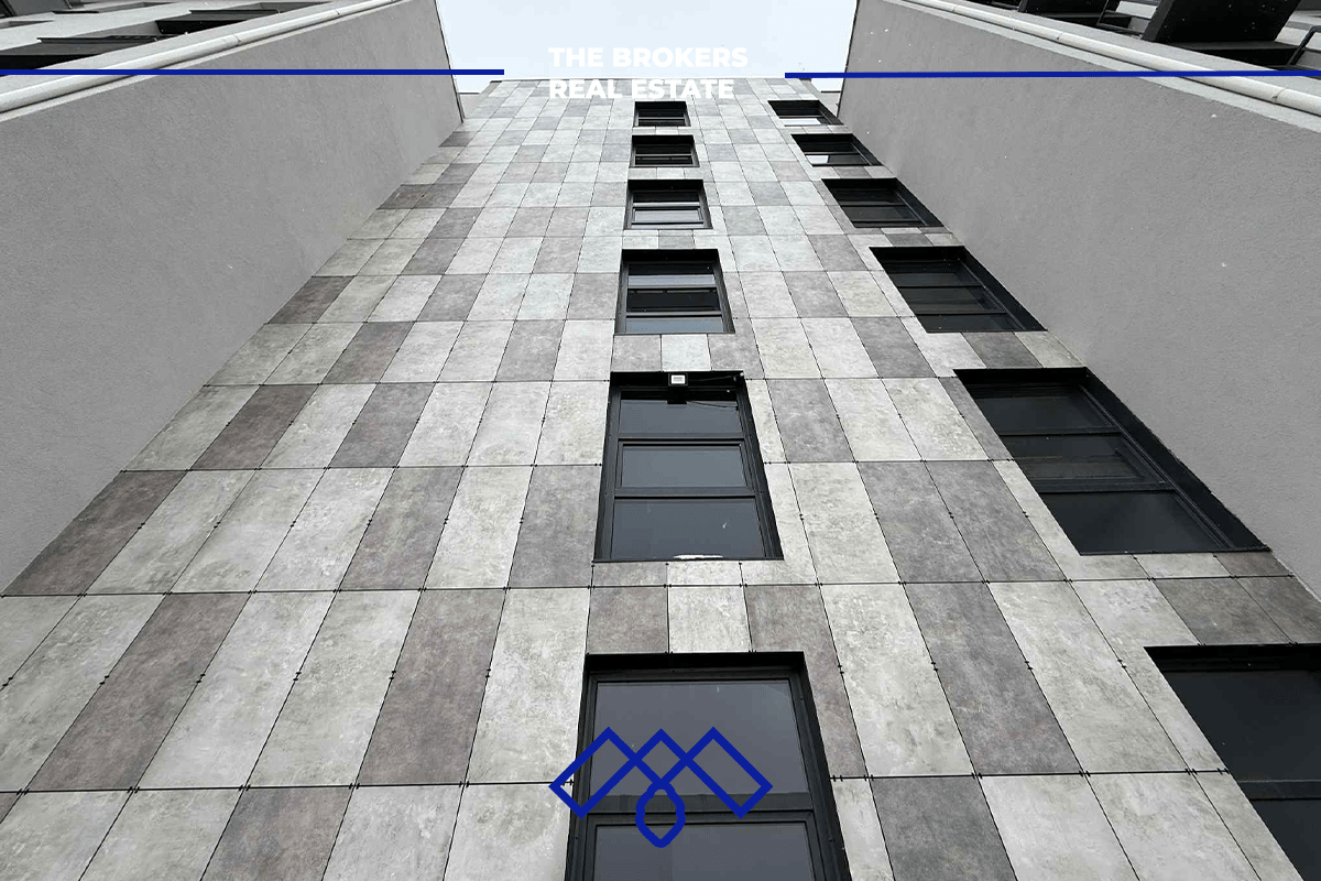 Ofrohet për shitje banesa 109.51m² në Dragodan, afër rrethit të Ismetit.