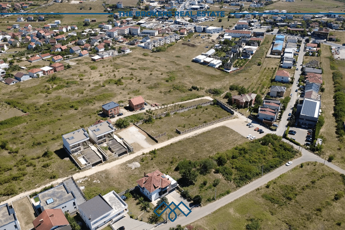 Parcelë në shitje 10 Ari – Hajvali. 2