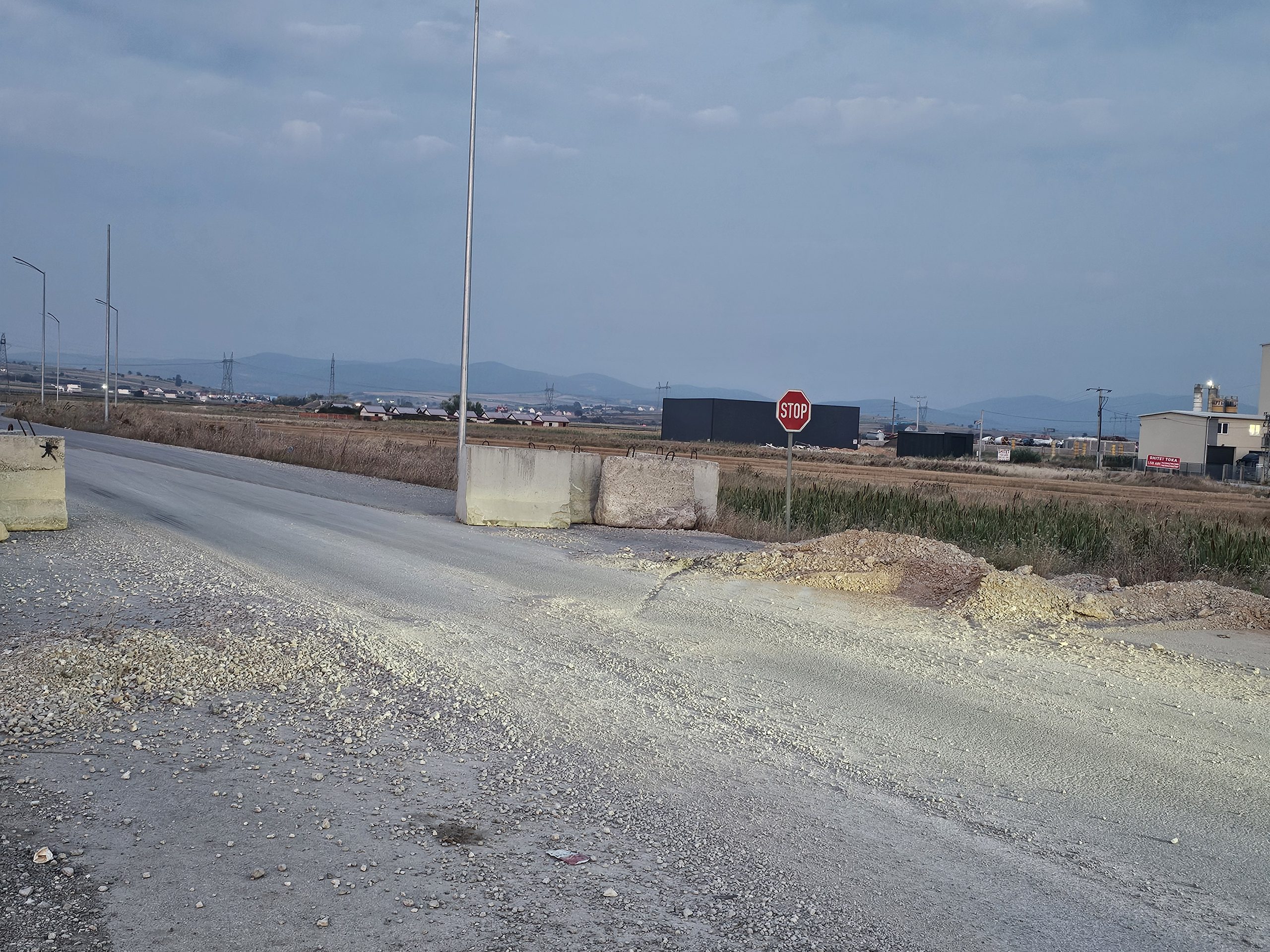 Shitet Toka 1.58 Hektar Magjistrale Prishtin -Ferizaj-Lipjan 2