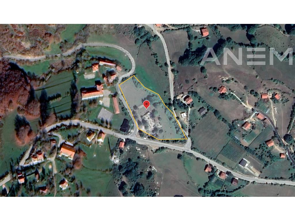 Tokë në shitje 103 ari në fshatin Bare të Bajgorës 3