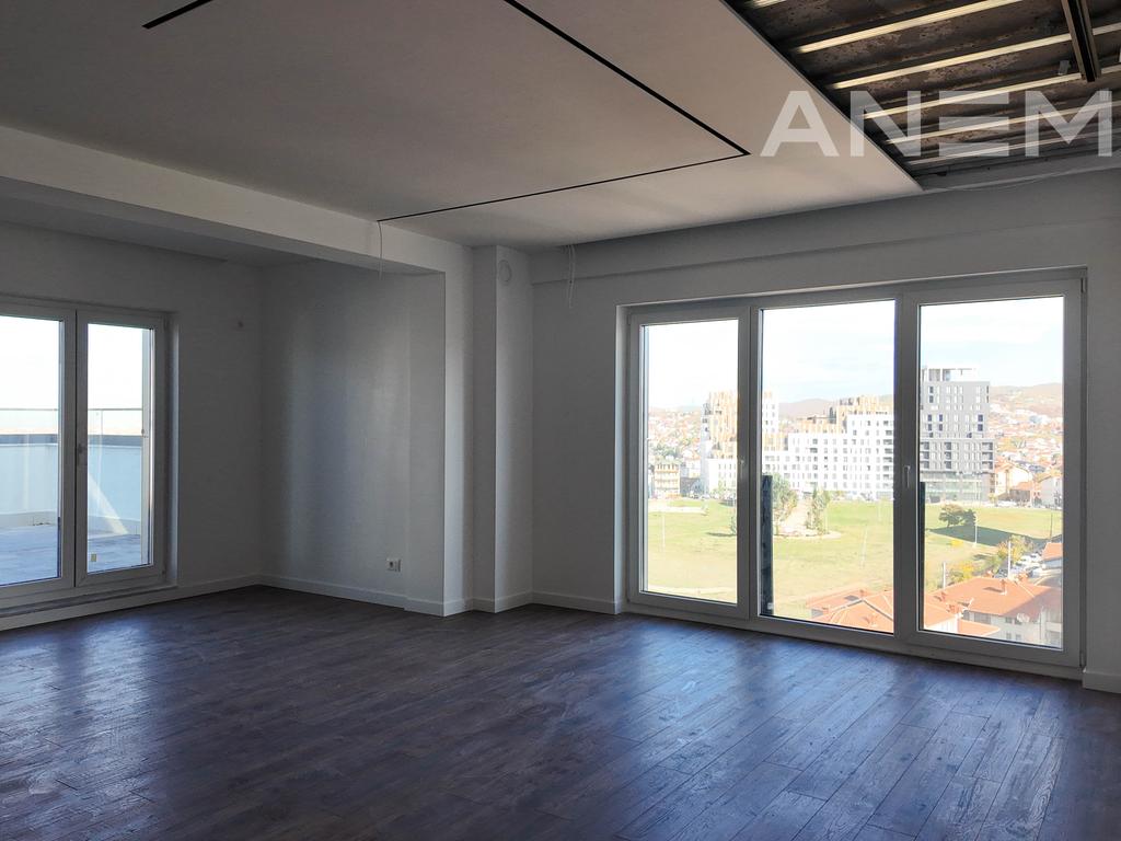 Penthouse në shitje 127m² + 73m² tarrace në Bregun e Diellit 2