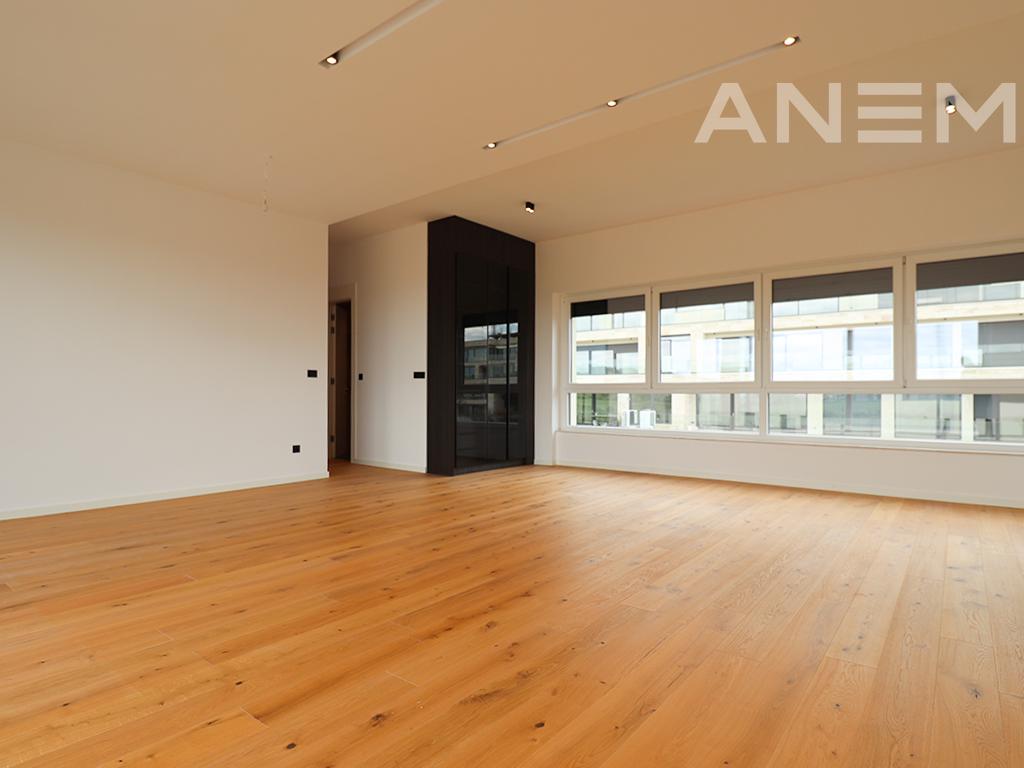 Penthouse me qira me 3 dhoma gjumi në Marigona Hill 3