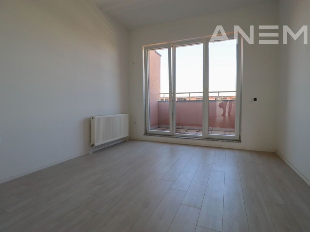 Penthouse në shitje 151m² në Fushë Kosovë 4
