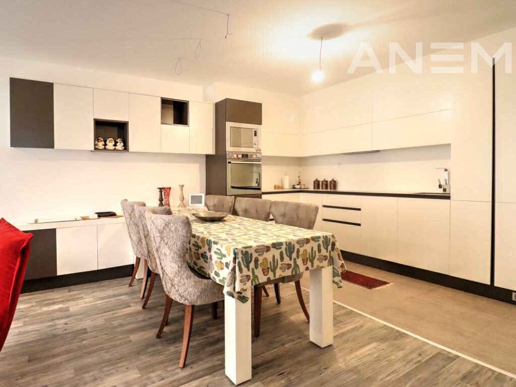 Banesë në shitje 95.4m² në Mati 1 4