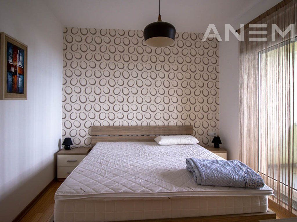 Banesë në shitje 91m² + 40m² tarracë në Arbëri 4