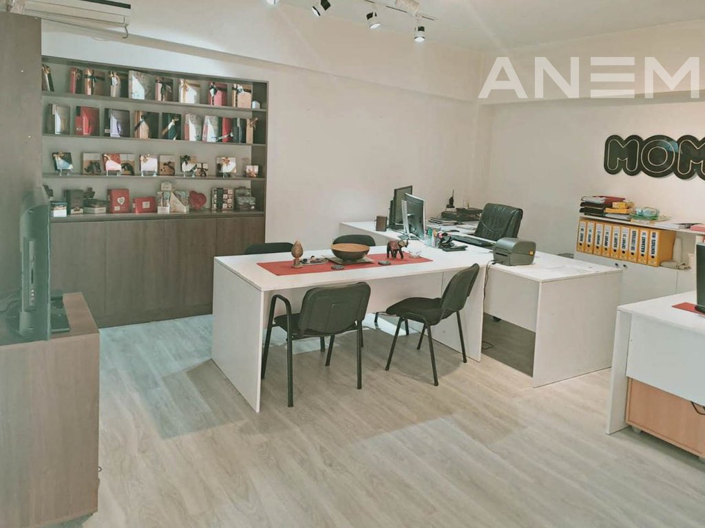Objekt në shitje 1080m² në Gracanicë - Livagjë 2