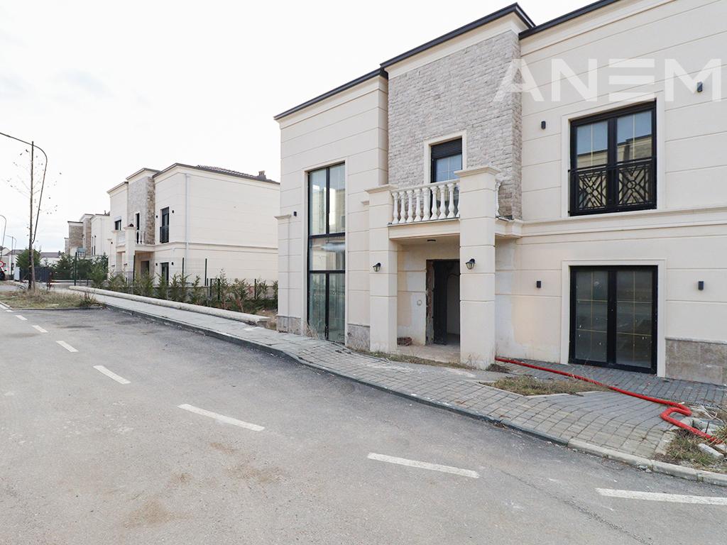 Shtëpi në shitje 374.76m² në lagjen Royal Green Residence 3