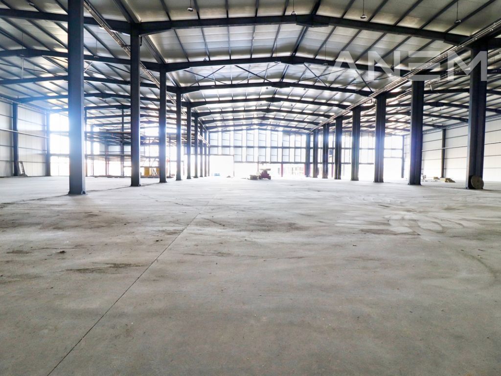 Objekt me qira 3780m2 ne magjistralen Prishtine-Shkup 4