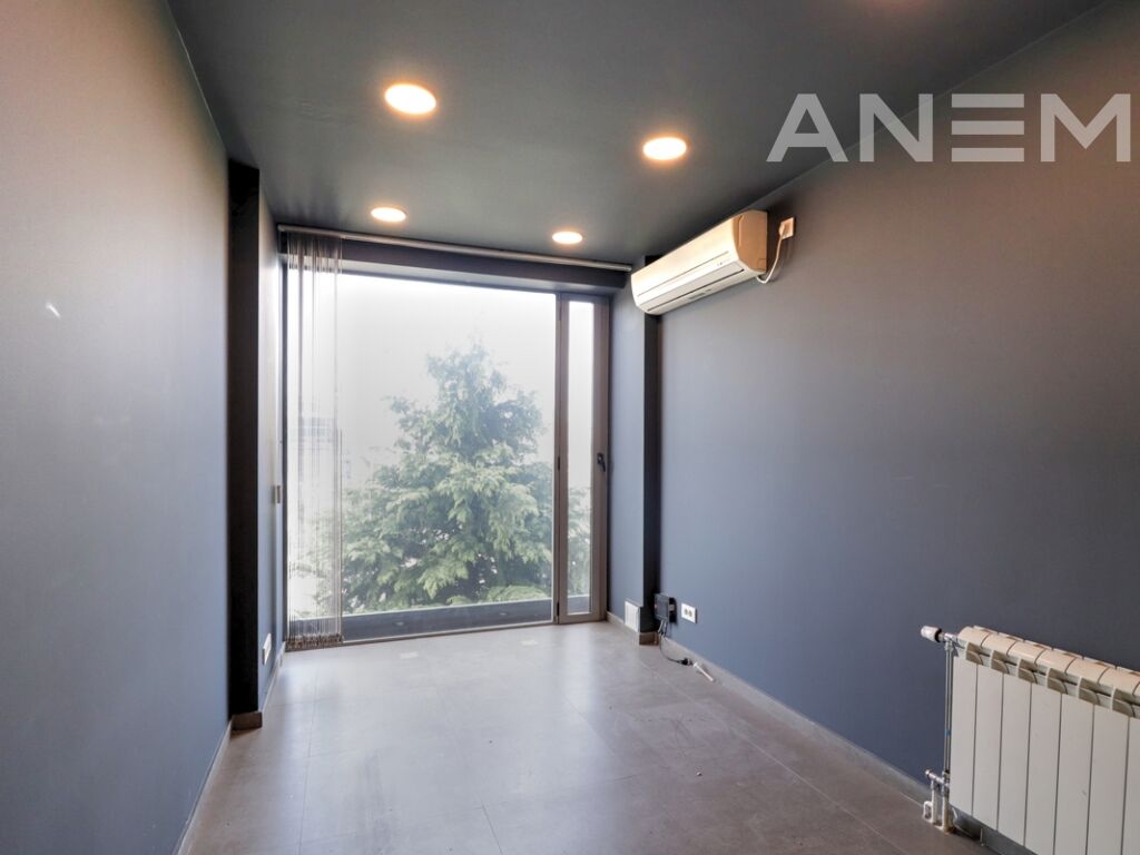 Lokal me qira 75m² në lagjen Aktash 2