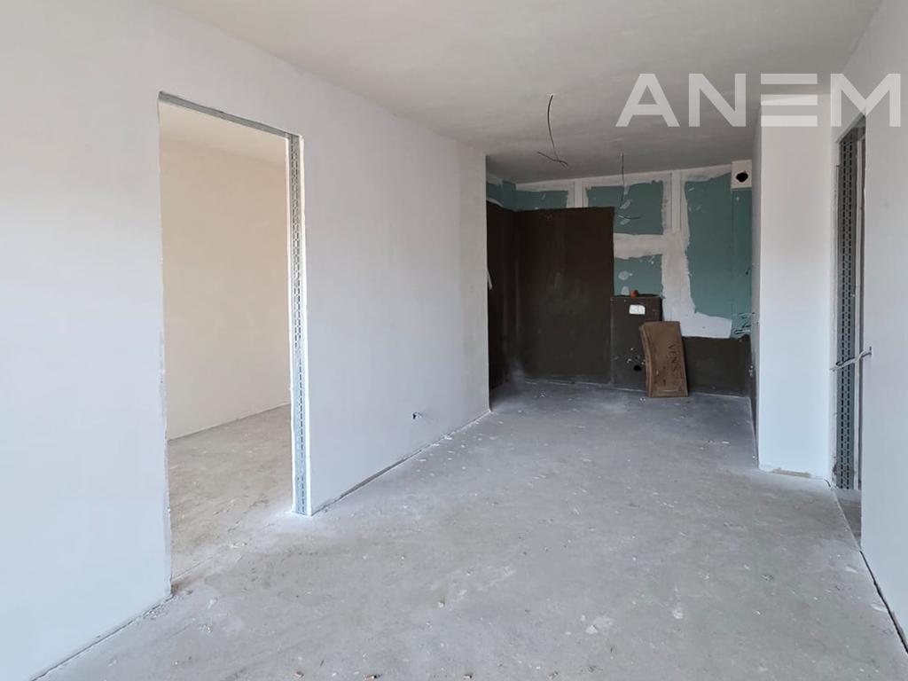 Banesë në shitje 190.55m² + 51.55m² tarracë në Marigona hill 4