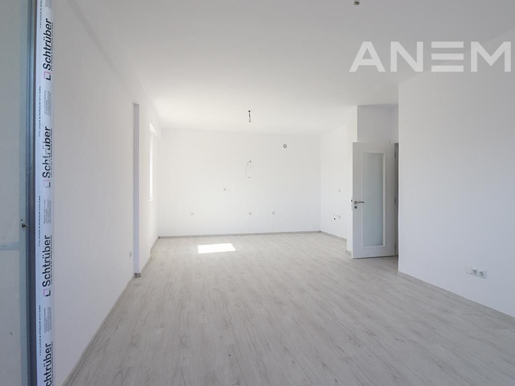 Banesë në shitje 74.5m² në Matiqan 4