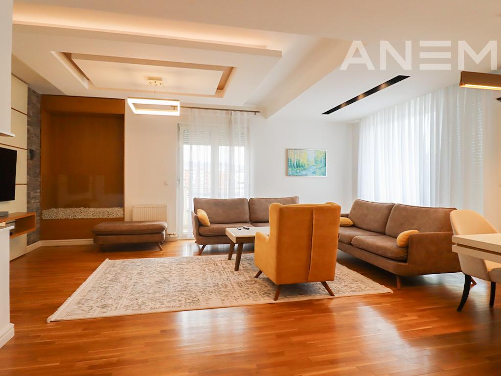Penthouse me qira me 3 dhoma gjumi në Lagjen e Spitalit 2