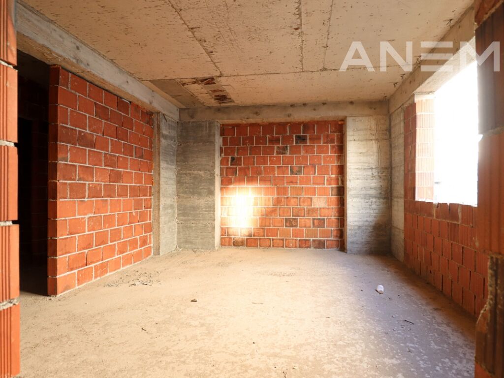 Banesë në shitje 117m2 në lagjën Kalabria 4