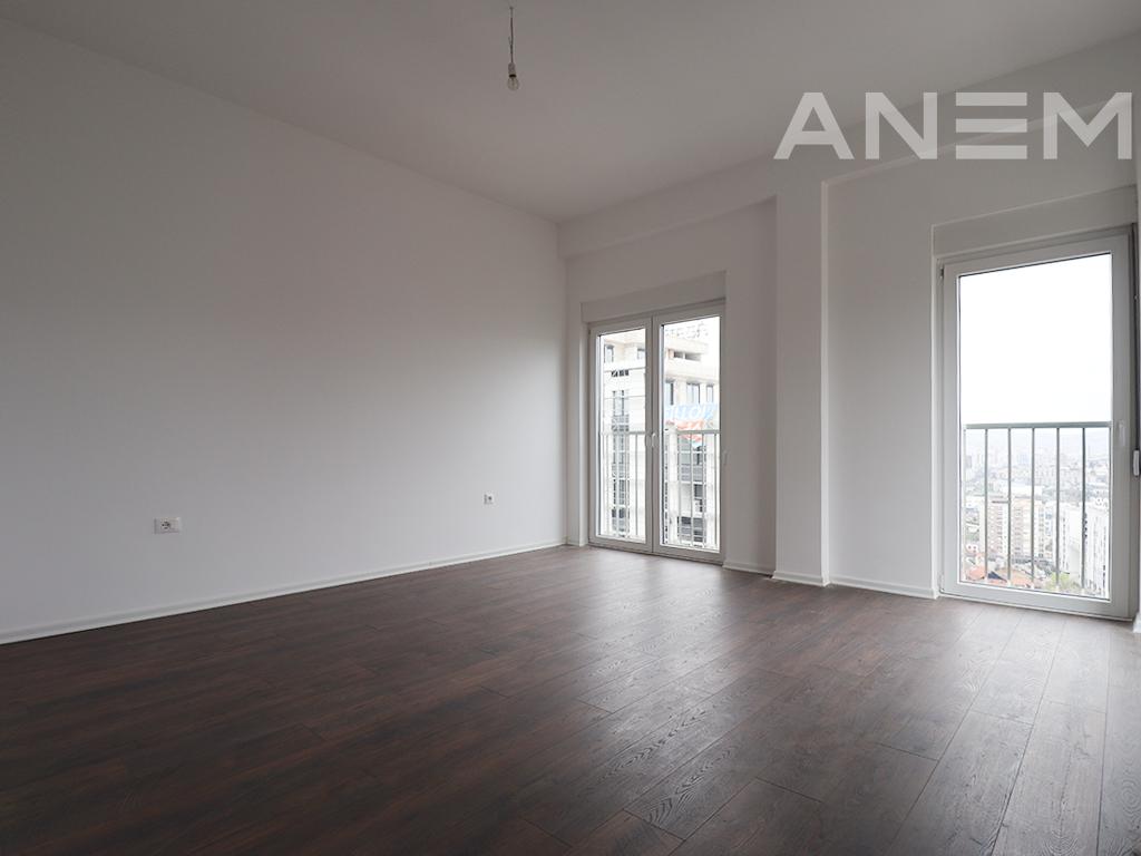 Duplex në shitje 282m² + 89m² tarrace në Veternik 4