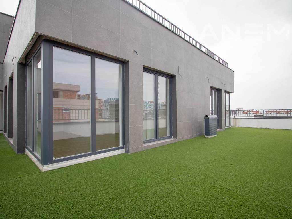 Penthouse në shitje 188m² + 97m² Terracë në Muharrem Fejza 2