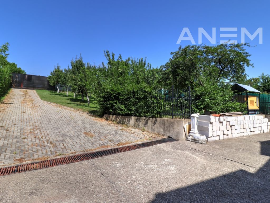 Shtëpi/Zyre me qira 600m2 në lagjen Arbëria - Dragodan 3