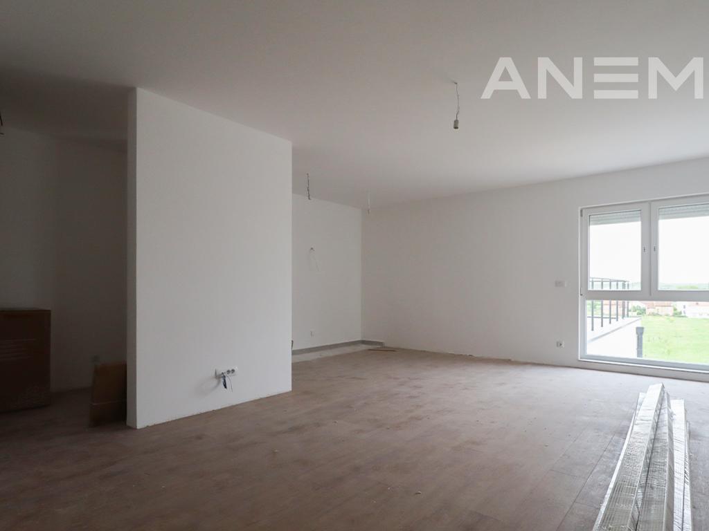 Banesë në shitje 112.931m² në Fushë Kosovë