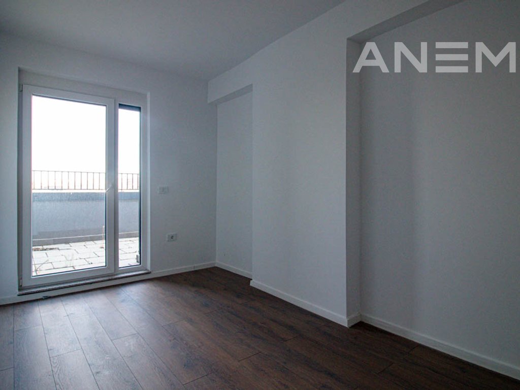 Penthouse në shitje 243m² dhe 125m² tarracë tek Prishtina e Re 3
